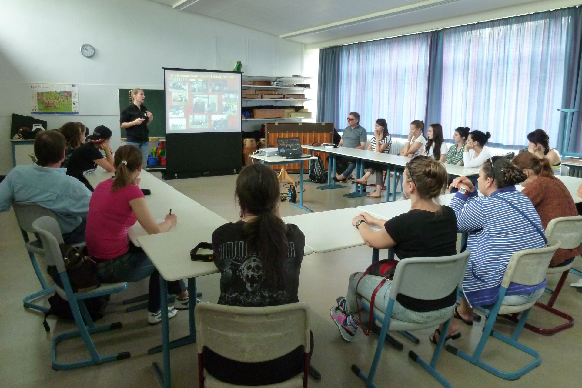 Besuchergruppe Vortrag